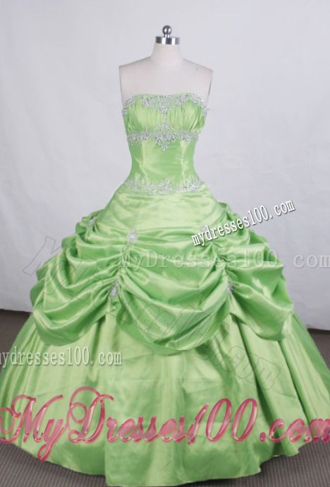 Ruched and Beaded Bodice Sweet 16 Dresses with Pick-ups